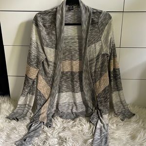 Lightweight cardigan with a sparkle